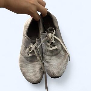 New Balance Women's Light Beige Athletic Sneakers